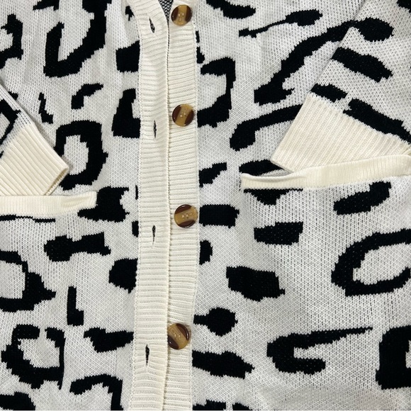 ZESICA Leopard Black N White Print Knitted Cardigan Long sleeves Size L - Picture 7 of 16